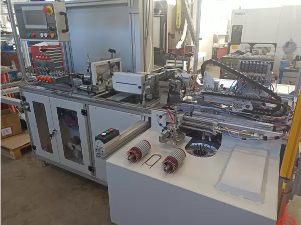 ACM119-Double turn coil winding and insertion machine using round wire