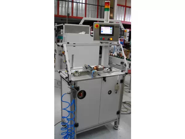 ACM141- Brasing clip forming and insertion machine